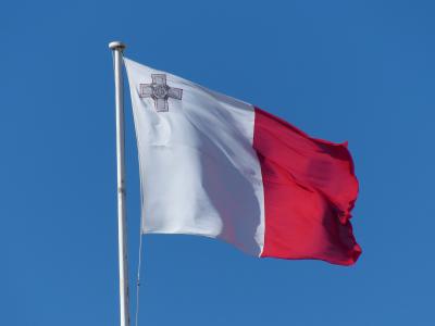 国旗, 马耳他, 白头到老, 打击