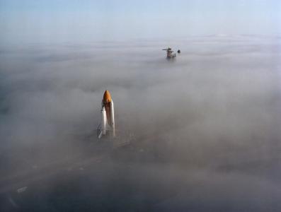 太空穿梭机, 卡纳维拉尔角, 首次展示, 发射台, 雾, 龙门, 发射平台