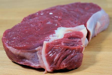 肉, 原始, 食品, 一块肉, 牛肉, 木板, 生肉
