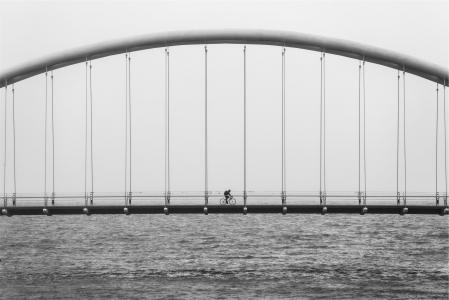桥梁, 暂停, 绳索, 骑自行车的人, 水, 电缆, 河