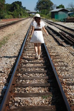 铁路, 女孩, 火车, 铁路, 孤独, 运输, 度假
