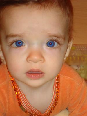 宝贝, 脸上, 蓝色的眼睛, 儿童, 男孩, 琥珀色, 琥珀项链