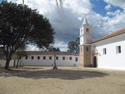 修道院, 莱瓦别墅, 哥伦比亚