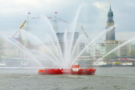 船舶, 消防, loeschbot, 汉堡, 端口, 易北河, 喷泉