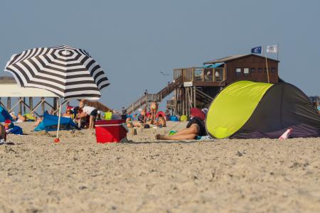 海滩, 阳伞, 海滩避难所, 圣彼得, 根据, 桩施工, 沙滩