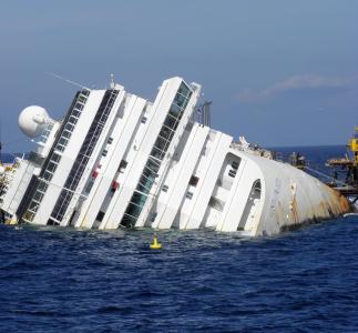 船舶, 客船, 残骸, 意大利, il 季略, 科斯塔康科迪亚, 事故