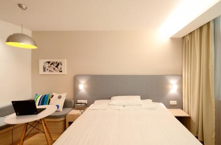 酒店, 客房, 新增功能, 床上, 卧室, 国内的房间, 电灯