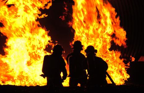 消防员, 示范, 控制火灾, 战斗, 热, 火焰, 熄灭