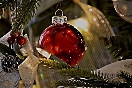 红色装饰品, 圣诞节, 圣诞树, 摆设, 传统, 圣诞球, 饰品