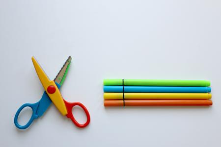彩色铅笔, 剪刀, 蜡笔, 颜色, 小炉匠, 文具, 钢笔