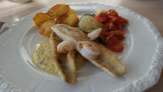 鲈鱼片, 派克鲈鱼, 鱼, 蔬菜, 马铃薯, 吃饭, 吃
