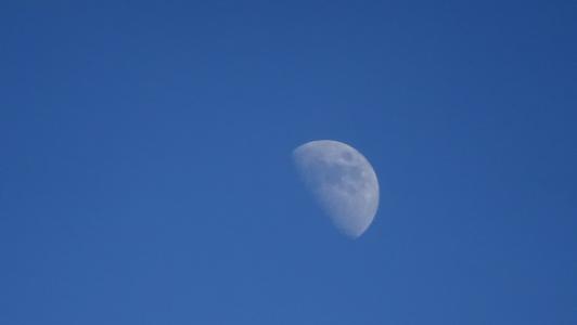 月亮, 一半, 蓝蓝的天空