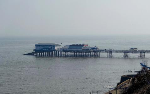 码头, 码头, 克罗默, 英格兰, 小船舷梯, 公共, 雾