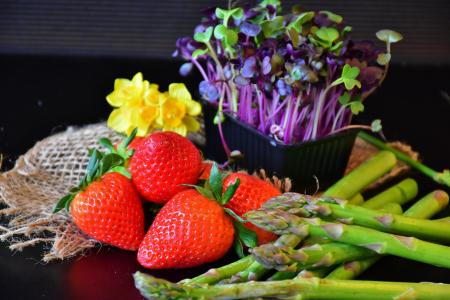 草莓, 芦笋, 水芹, 桑戈语萝卜水芹, 春天, 吃, 健康