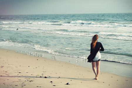 海滩妇女, 走远, 女人走开, 女人, 夏季, 海洋, 户外