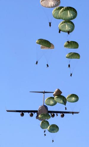 绿色, 云彩, 天空, 降落伞, 伞兵, 飞机, 射流