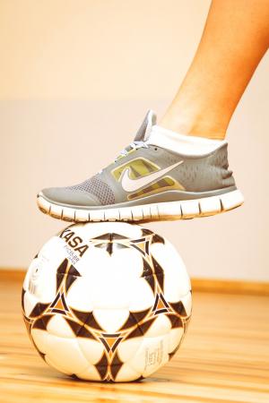 球, 运动鞋, 足球, 腿部