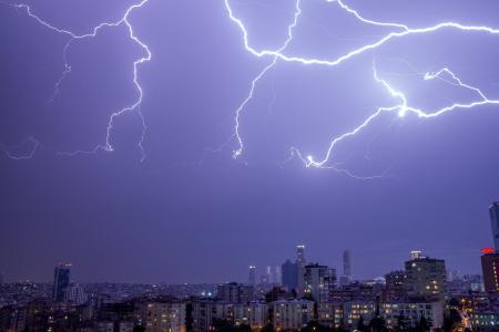 雷, 闪电, 城市景观, 天空, 天气, 雨, 风暴