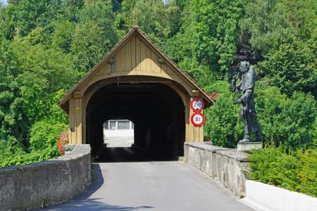 这座木桥, 海关桥, 盖木桥, 莱茵河, 瑞士德国, 德国-瑞士, rheinau-altenburg