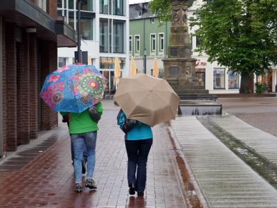 空, 下雨了, 糟糕的天气, 购物狂欢, triste 幽默, 雨, 遮阳伞