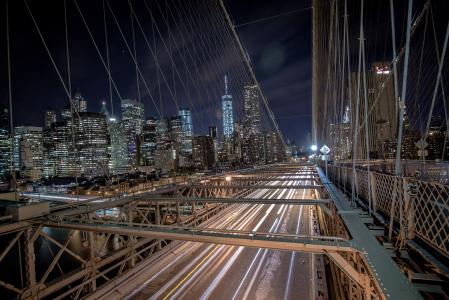 布鲁克林大桥夜视图