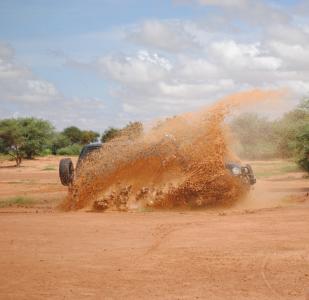泥浆, 4 x 4, 溅, 所有的地形, 汽车, 尼日尔, 非洲