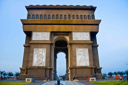 gumul 邦利马, 纪念碑, kediri, 拱, 胜利, 印度尼西亚语, 东爪哇