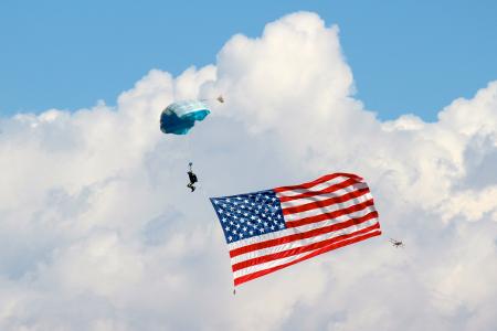 降落伞, 滑翔伞, 云彩, 天空, 美国国旗, 星条旗, 美国