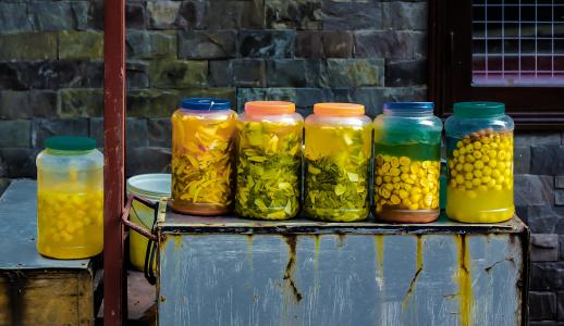 泡菜罐子, 的瓶子, 表, 黄色, 河内, 越南