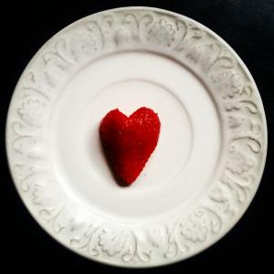 草莓, 板, 心, 爱, 红色, 水果, 心的形状