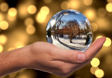 玻璃球, 冬天, 雪, 镜像, 手, 人类身体的一部分, 人类的手