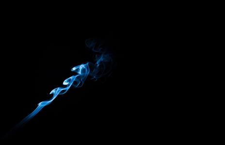 吸烟, 香烟, 吸烟, 消防, 吸烟者角落, 黑色背景, 蓝色