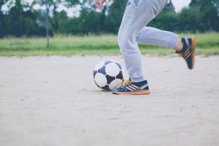 运动员, 球, 字段, 足球, 鞋类, 乐趣, 游戏