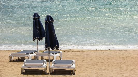 日光浴浴床, 雨伞, 海, 海滩, 夏季, 度假, 假日