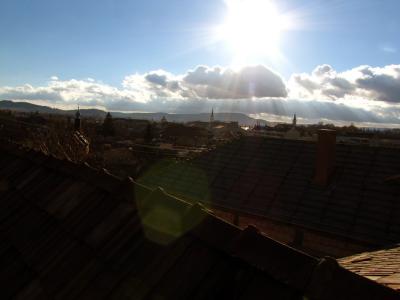 屋顶, 建筑, 天空, 蓝色, 埃斯泰尔戈姆, 云彩, 太阳的光芒