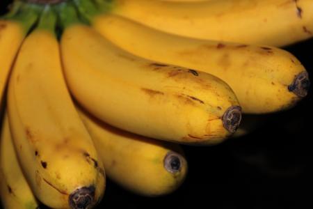 成熟的香蕉, 香蕉, 剥皮, 香蕉皮, 水果, 多汁, 食品