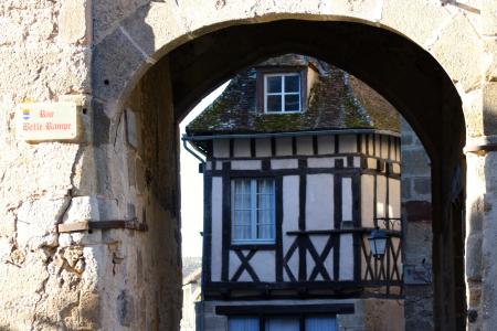 中世纪拱门, 圣 benoit 杜苏, 法式木结构建筑, 浆果, 中世纪法国, 古村落浆果, benoit 杜苏法国