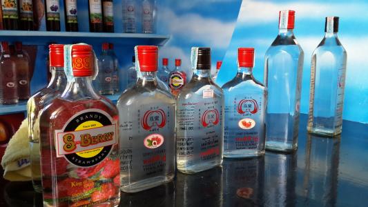 瓶, 玻璃瓶, 饮料, 酒精, 泰国饮料, 草莓酒, 标签