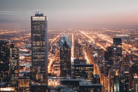 芝加哥市光在晚上