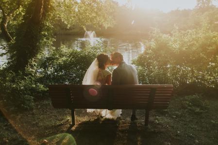 新婚, 接吻, 棕色, 木制, 板凳, 前面, 湖