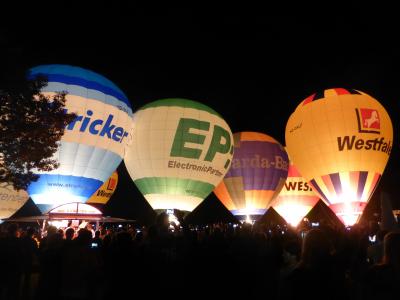 montgolfiade, 热气球, 发光, 晚上