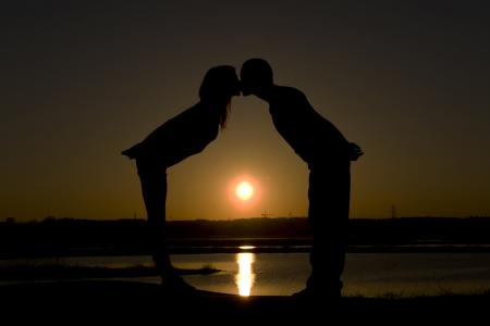 一个吻在, 几个, 日落, 爱上, 阴影, 背光, 接吻