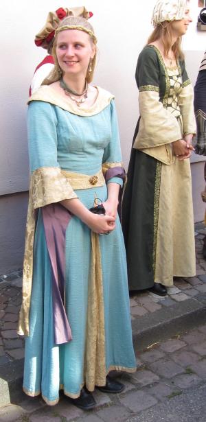 服装, 从历史上看, kenzingen 中世纪节日