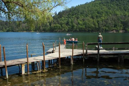 山下湖, 木材码头, 几点思考, 划艇, 清澈的水, 奥地利