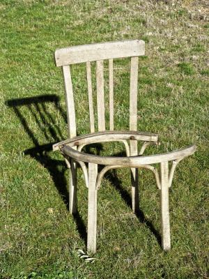 椅子, 东倒西歪, 符号, 隐喻, 破碎, 被遗弃, 破碎椅