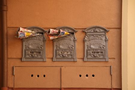 邮箱, 意大利, 报纸