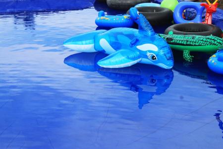 海豚, 玩具, 蓝色的水, 鱼, 孩子们的游戏