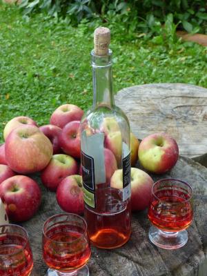 葡萄酒, 一瓶, 苹果