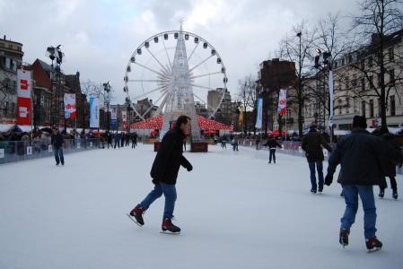 滑冰, 滑冰的斜坡, 摩天轮, 布鲁塞尔, 圣诞市场