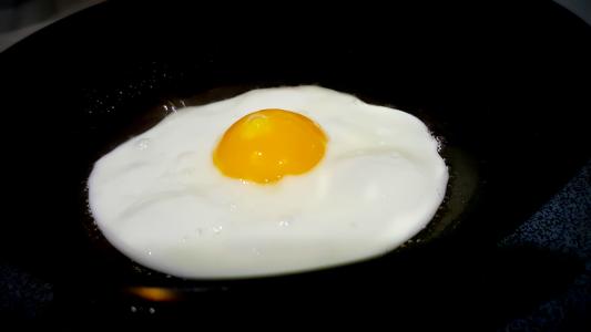 鸡蛋, 煎的鸡蛋, 健康, 食品, 蛋黄, 顿饭, 早餐